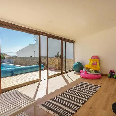 Family Oasis With Pool And Leisure #1957 Appartement