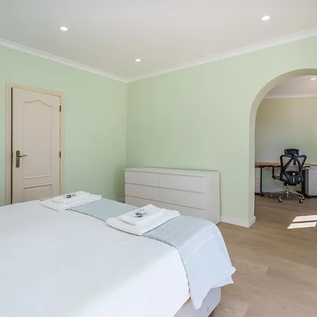 Family Oasis With Pool And Leisure #1957 Appartement