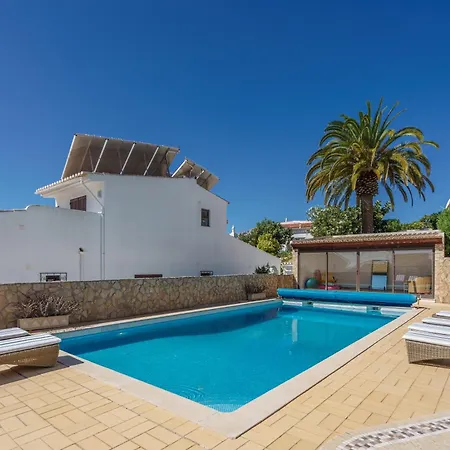 Апартаменты Family Oasis With Pool And Leisure #1957 Лагуш